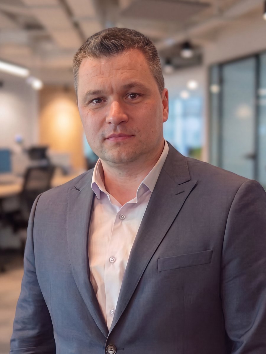 Павел Степанов, архитектор решений на стыке строительства и AI